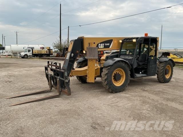 CAT TL934C 伸縮臂操作車