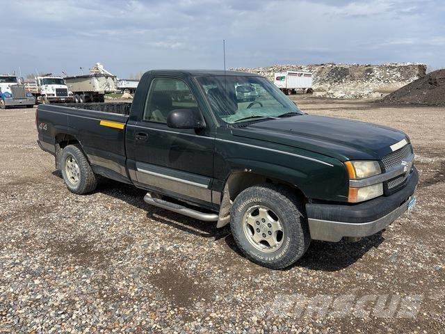 Chevrolet 1500 皮卡.傳統半斗卡車/側卸板