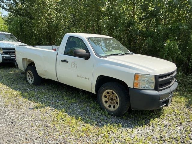 Chevrolet 1500 皮卡.傳統半斗卡車/側卸板
