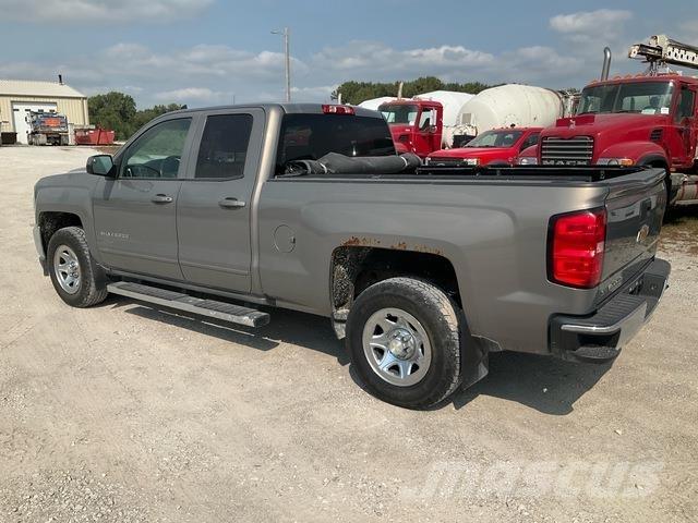 Chevrolet 1500 皮卡.傳統半斗卡車/側卸板