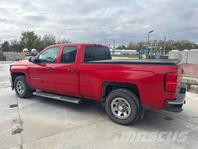 Chevrolet 1500 皮卡.傳統半斗卡車/側卸板