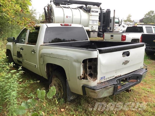 Chevrolet 1500 皮卡.傳統半斗卡車/側卸板