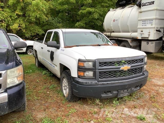 Chevrolet 1500 皮卡.傳統半斗卡車/側卸板