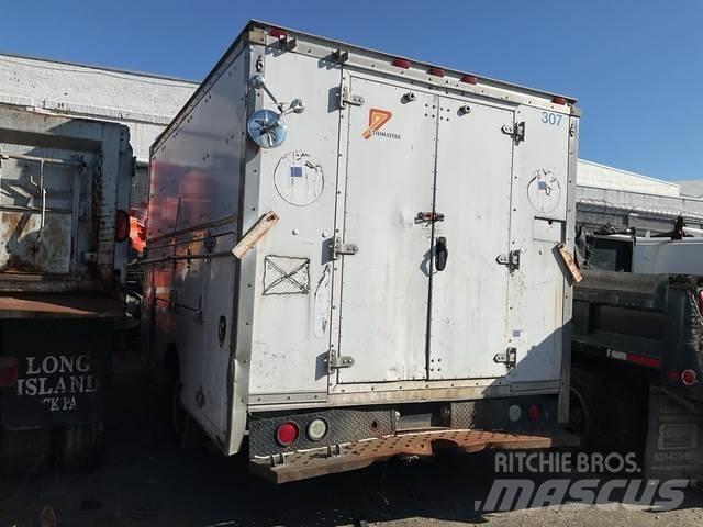 Chevrolet 3500 廂式貨物運輸車