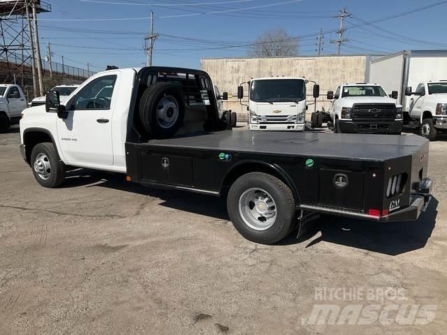 Chevrolet 3500 平板式/側卸式卡車