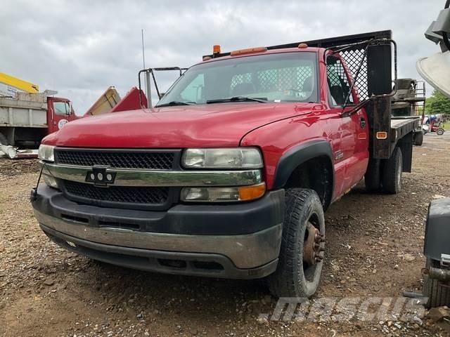 Chevrolet 3500 平板式/側卸式卡車