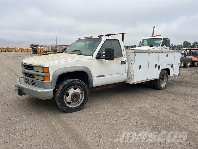 Chevrolet 3500 皮卡.傳統半斗卡車/側卸板