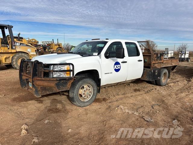 Chevrolet 3500 平板式/側卸式卡車