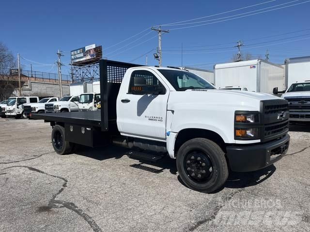 Chevrolet 6500 平板式/側卸式卡車