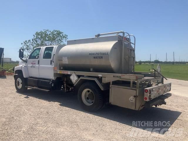 Chevrolet 7500 水車