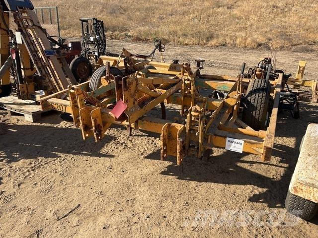  Chisel Plow 其他