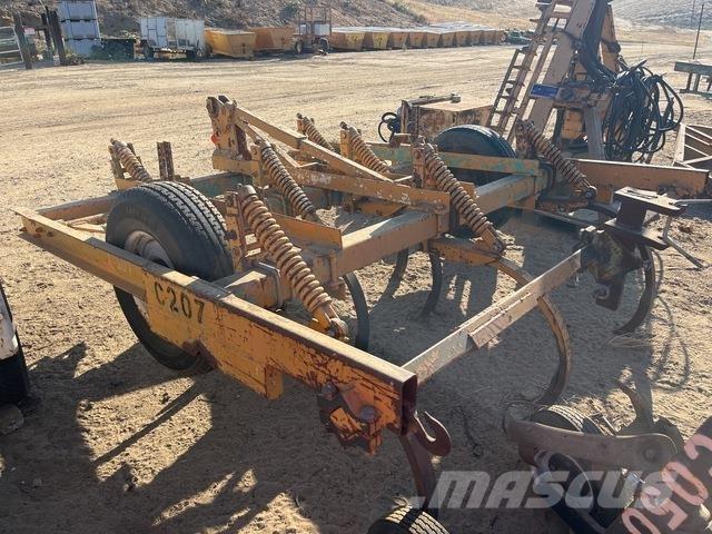  Chisel Plow 其他