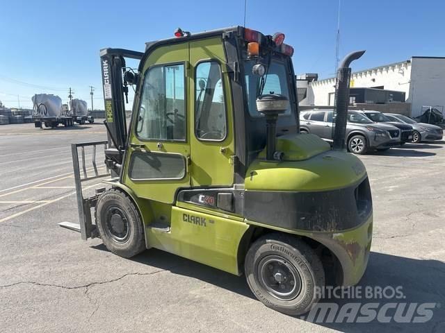 Clark C40D 其他