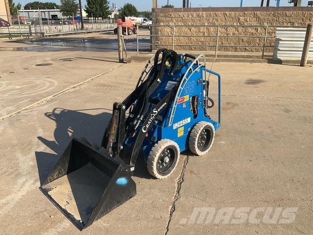  Cratos Sherpa 滑移轉向裝載機