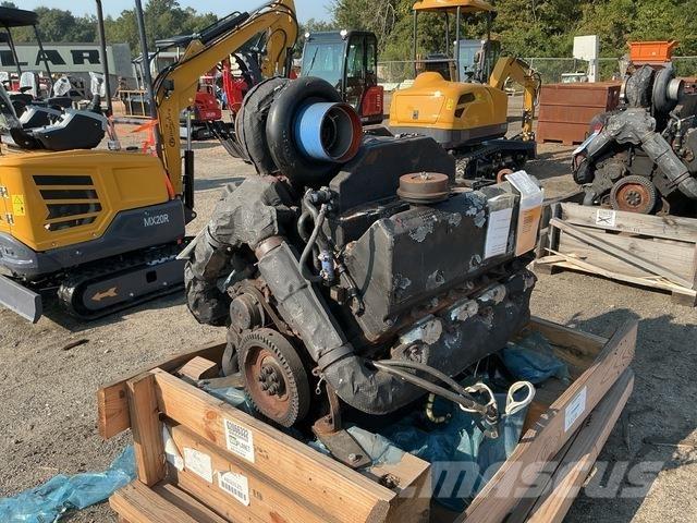 Cummins V903 引擎/發動機