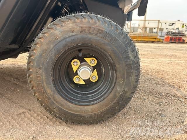 Cushman 800E 其他