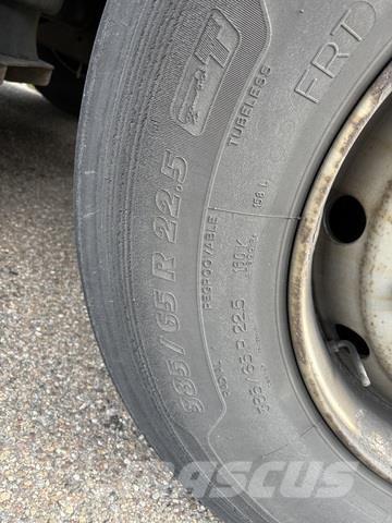 DAF CF440FT 曳引機組件