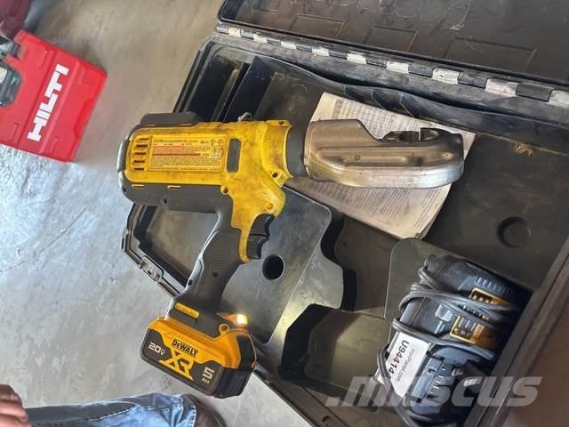 DeWalt DCE300 其他