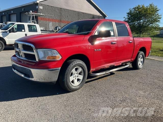 Dodge 1500 皮卡.傳統半斗卡車/側卸板