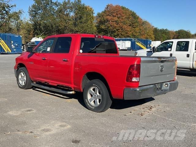 Dodge 1500 皮卡.傳統半斗卡車/側卸板