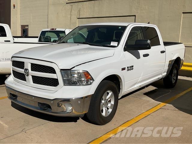 Dodge Ram 1500 皮卡.傳統半斗卡車/側卸板