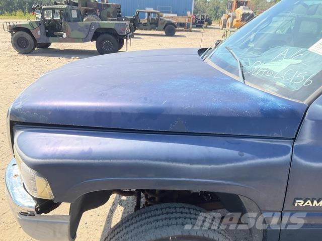 Dodge Ram 2500 皮卡.傳統半斗卡車/側卸板