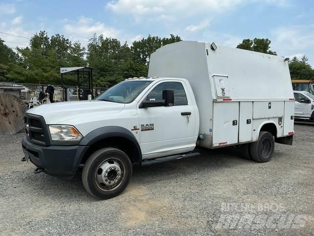 Dodge Ram 5500 皮卡.傳統半斗卡車/側卸板