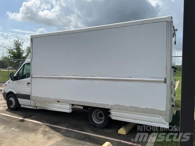 Dodge Sprinter 廂式貨物運輸車
