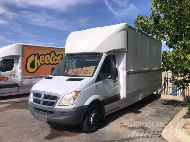 Dodge Sprinter 廂式貨物運輸車
