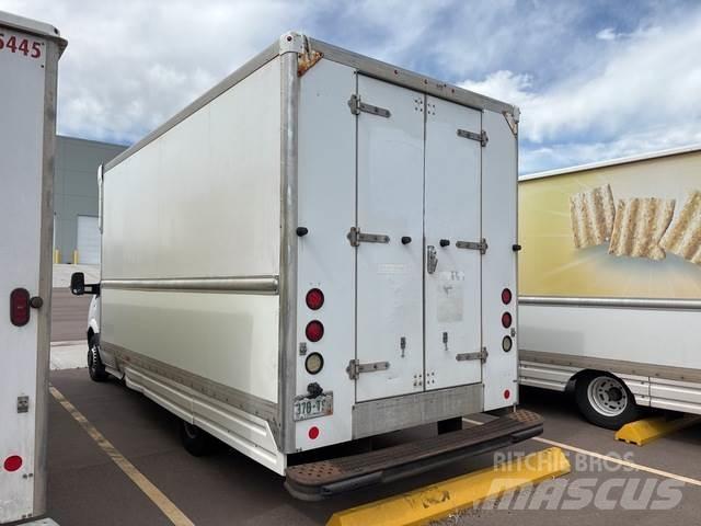Dodge Sprinter 廂式貨物運輸車