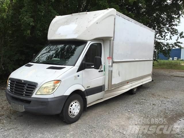 Dodge Sprinter 廂式貨物運輸車
