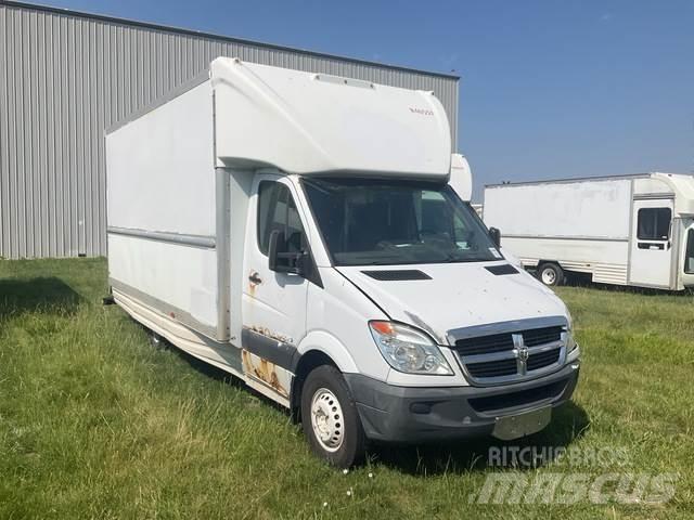 Dodge Sprinter 廂式貨物運輸車