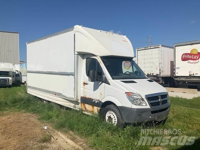 Dodge Sprinter 廂式貨物運輸車