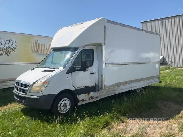 Dodge Sprinter 廂式貨物運輸車
