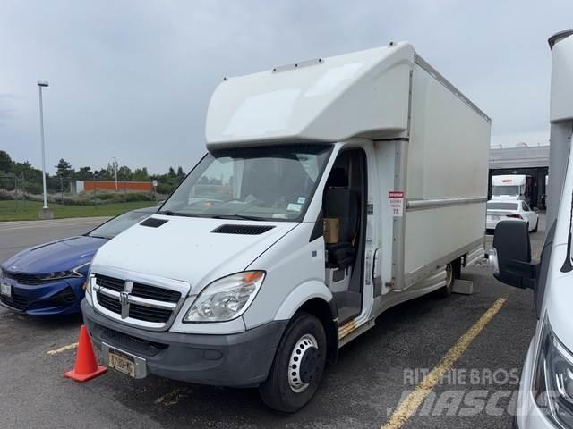Dodge Sprinter 廂式貨物運輸車