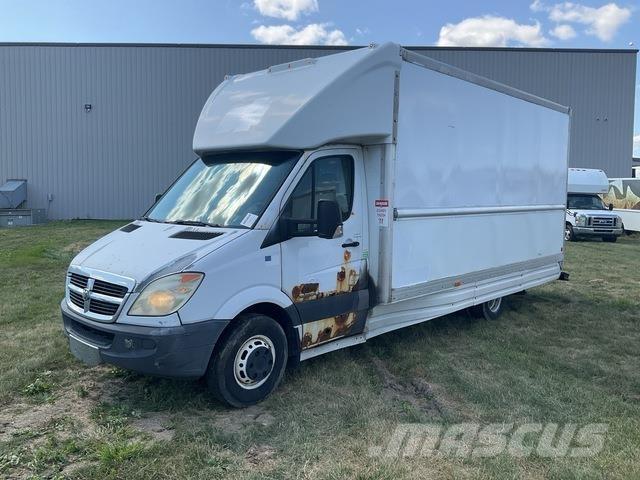 Dodge Sprinter 廂式貨物運輸車