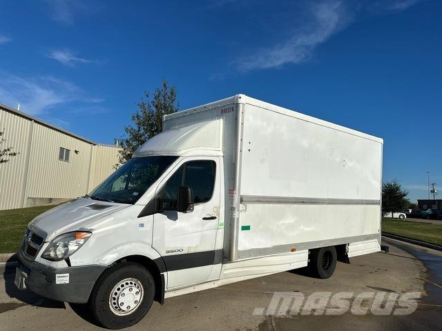 Dodge Sprinter 廂式貨物運輸車