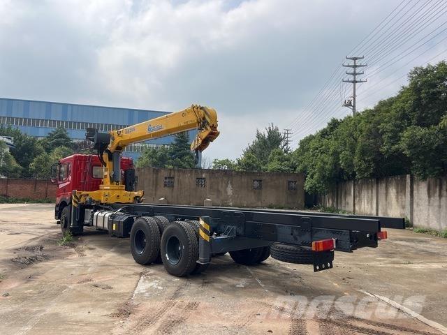 Dongfeng T5 起重機卡車