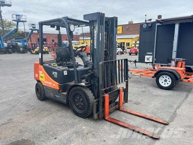 Doosan D25S-7 堆高機(叉車)-其他