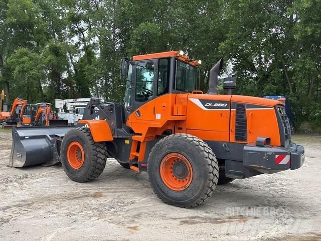 Doosan DL280-5 輪胎式裝載機