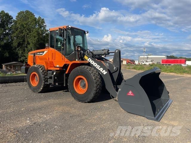 Doosan DL280-5 輪胎式裝載機