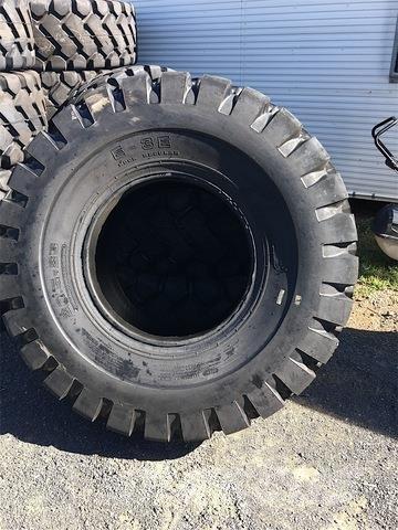  EXEQ 輪胎、車輪和輪圈