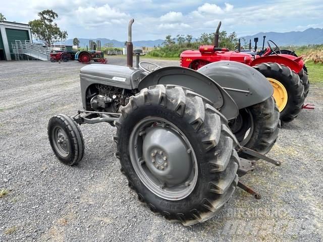 Ferguson TE20 其他