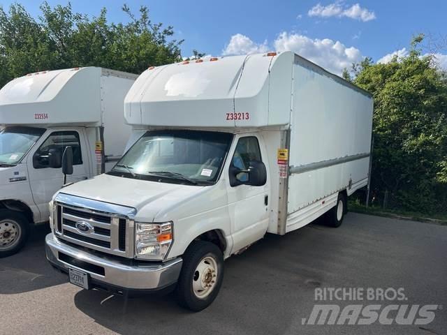 Ford E-350 車廂