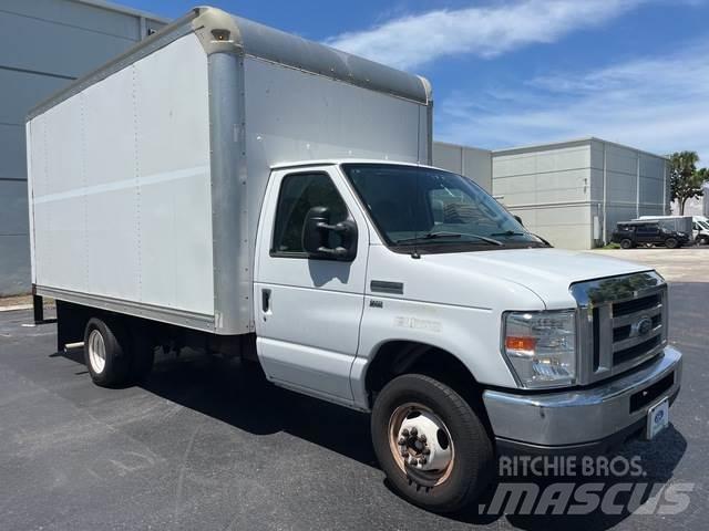 Ford E-350 貨箱式卡車