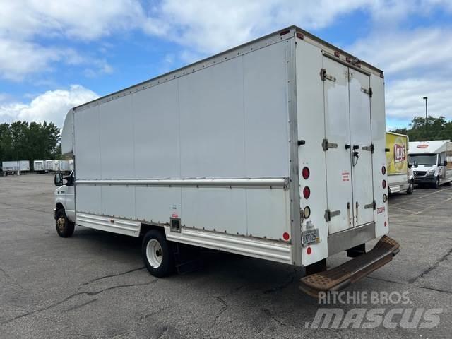 Ford E-350 廂式貨物運輸車