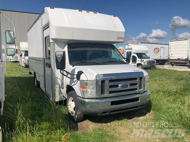Ford E-350 廂式貨物運輸車