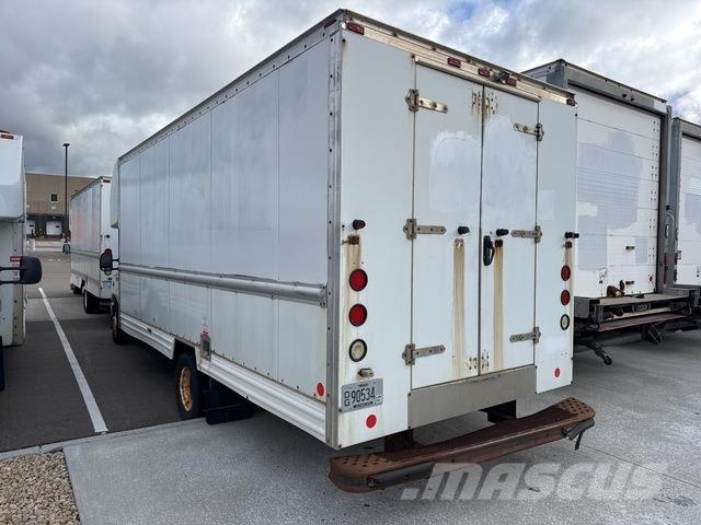Ford E-350 貨箱式卡車