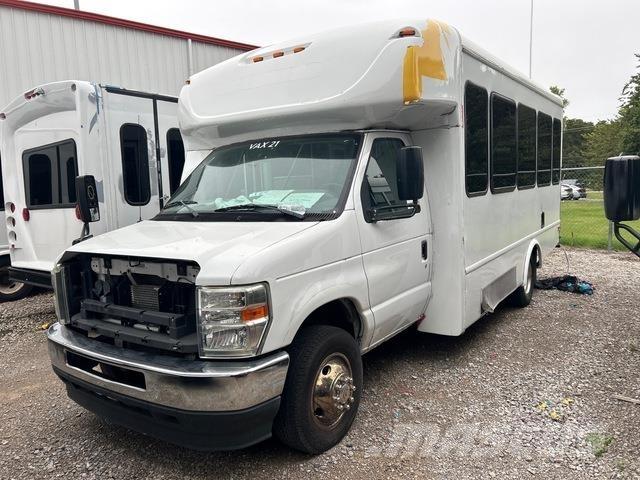 Ford E-350 迷你巴士