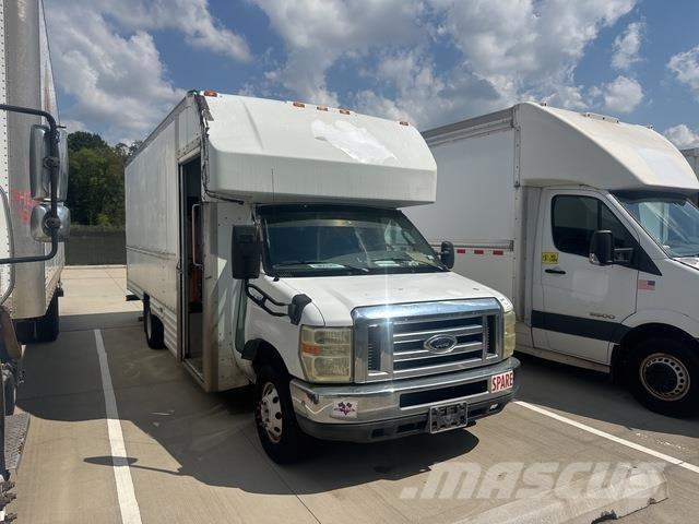 Ford E-350 車廂